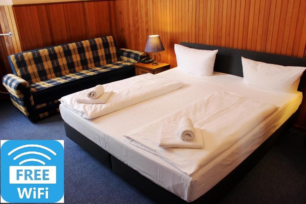 Hotel-Pension Rheingold Am Kurfuerstendamm, Berlin